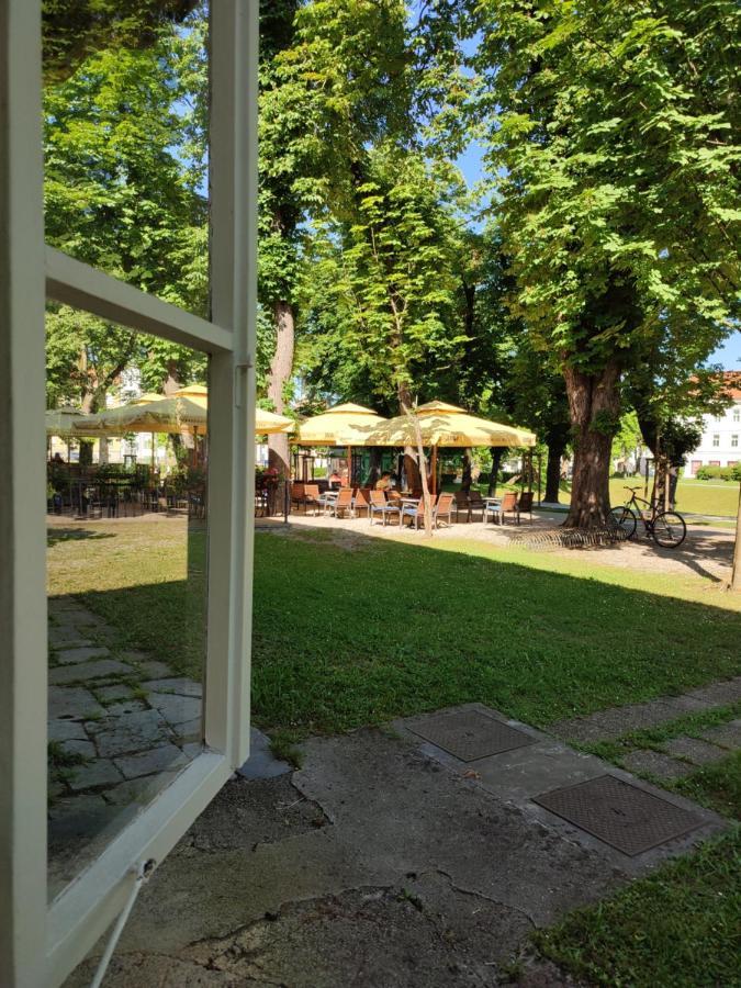 Apartman Dux Karlovac Esterno foto